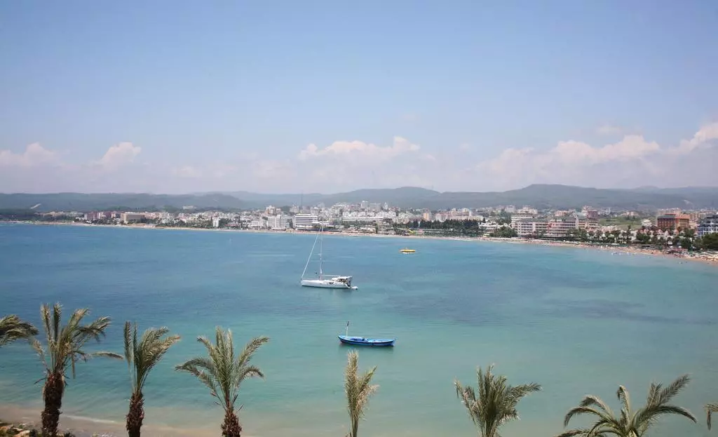 هتل گلد آیسلند آلانیا